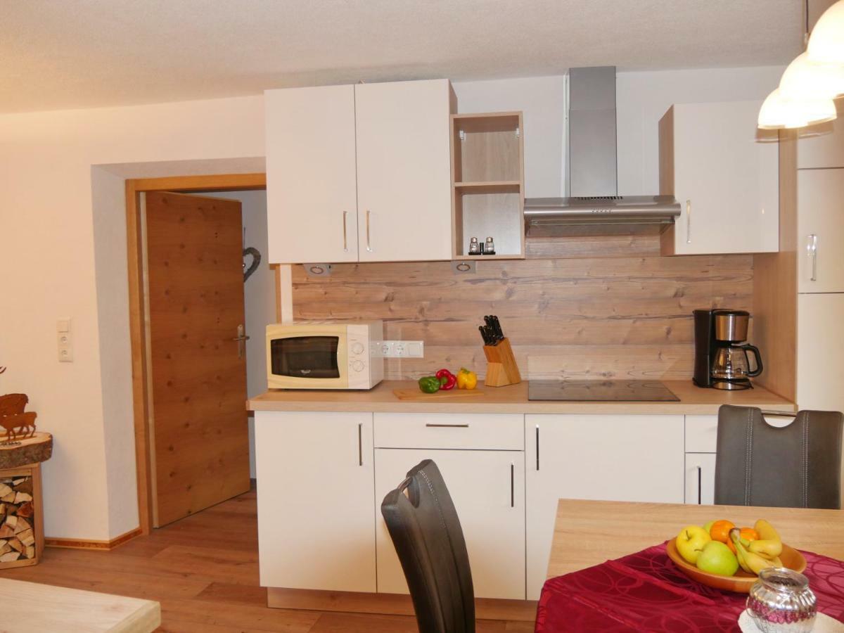 Haus Dilitz-Theiner - Bachbluete Lägenhet Nauders Exteriör bild